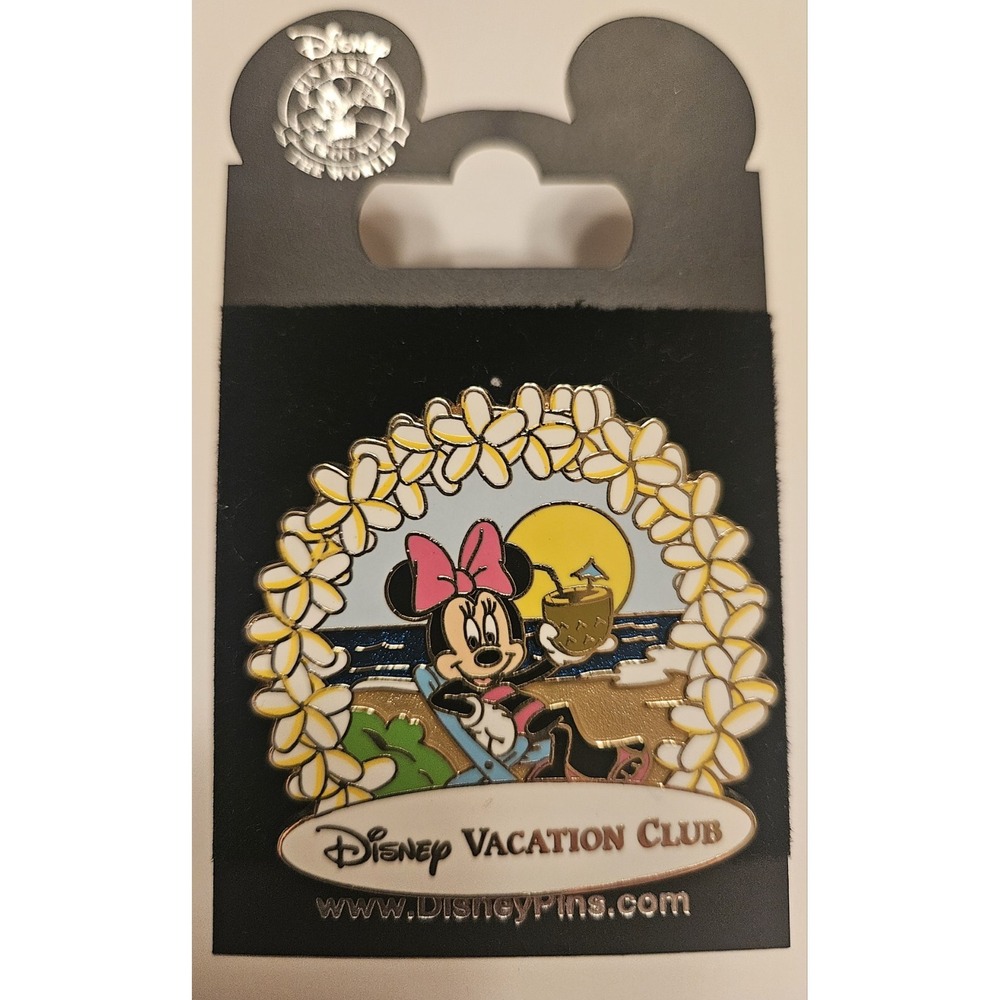Disney Vacation Club DVC Minnie Mouse on the Beach Pin